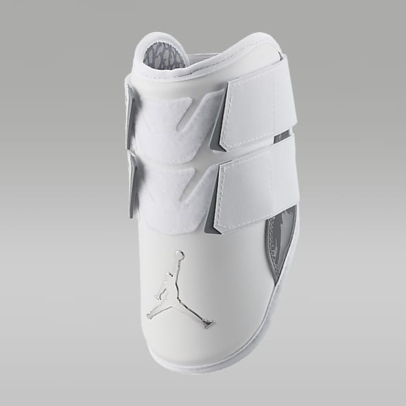Nike protective gear online
